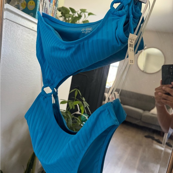 NWT Aerie Wide Rib Cut Out One Shoulder Ring One Piece Swimsuit - Picture 7 of 7